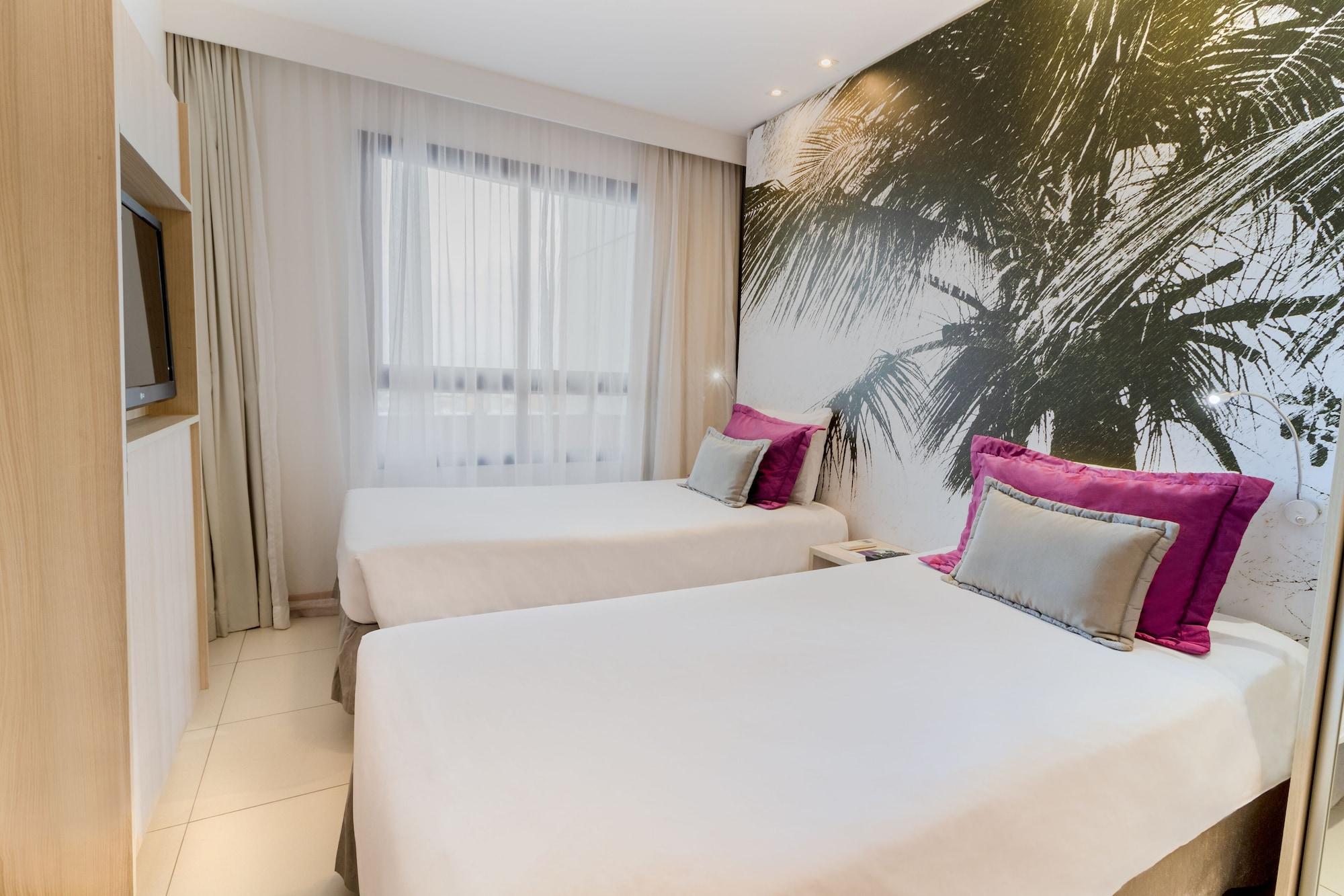 Mercure Salvador Boulevard Hotel Exterior foto
