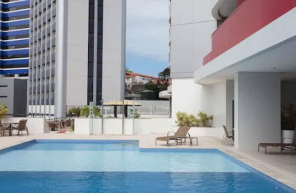 Mercure Salvador Boulevard Hotel Exterior foto